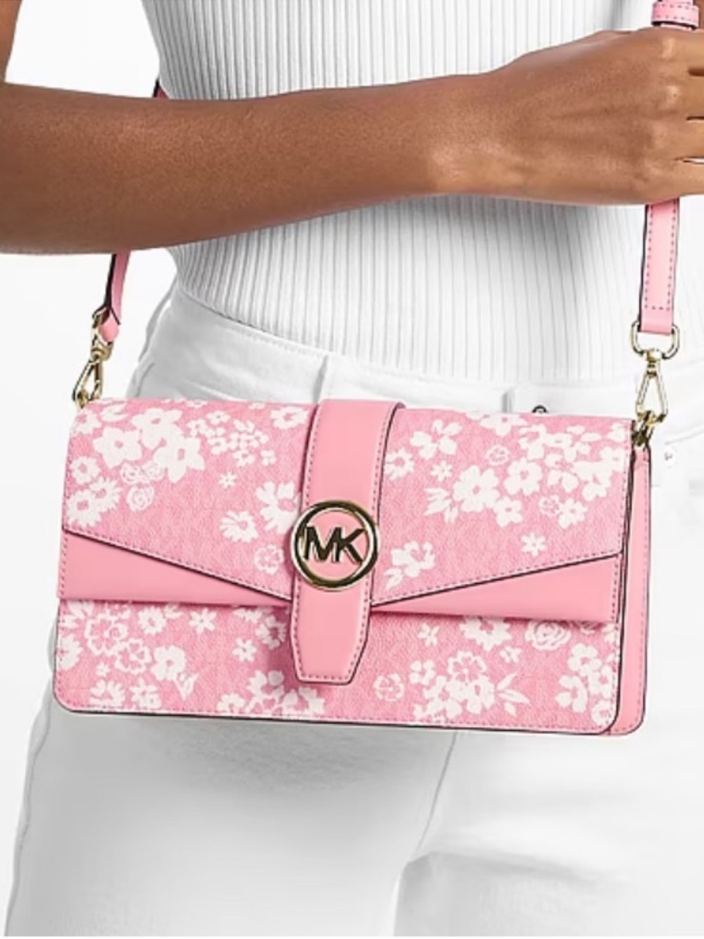MICHAEL KORS Greenwich Medium Signature Logo Convertible
Shoulder Bag Crossbody